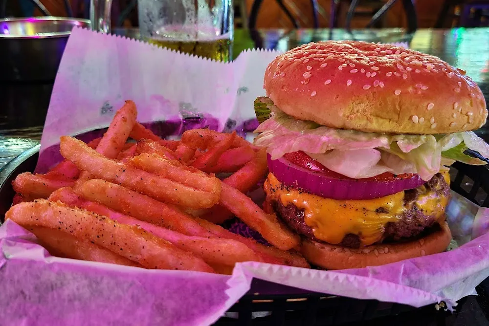 Fantastic Cheeseburger